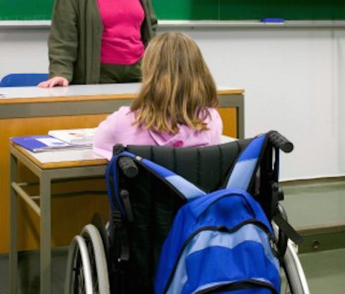 Chiusura scuole e conversione dell'assistenza educativa in assistenza domiciliare per gli alunni con disabilità